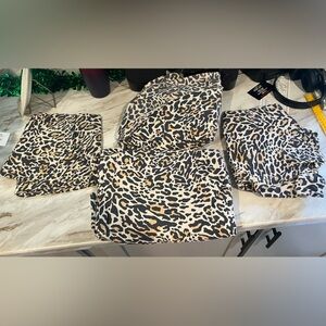 Leopard Print Full Sheet Set